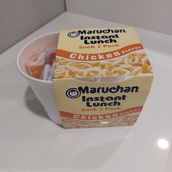 BNWT Novelty Ramen Socks - Picture 1 of 4